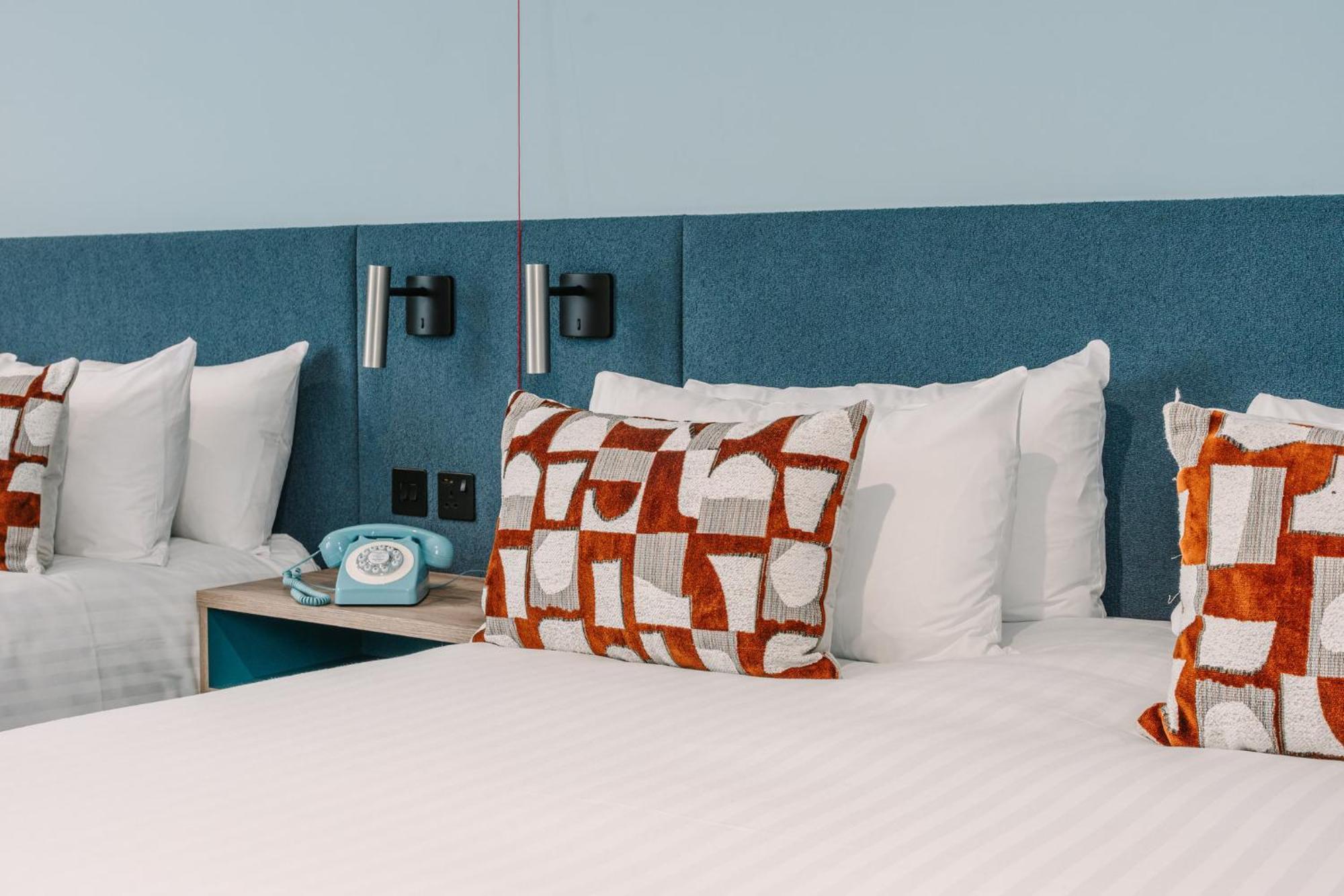Voco Winchester Hotel & Spa By Ihg מראה חיצוני תמונה