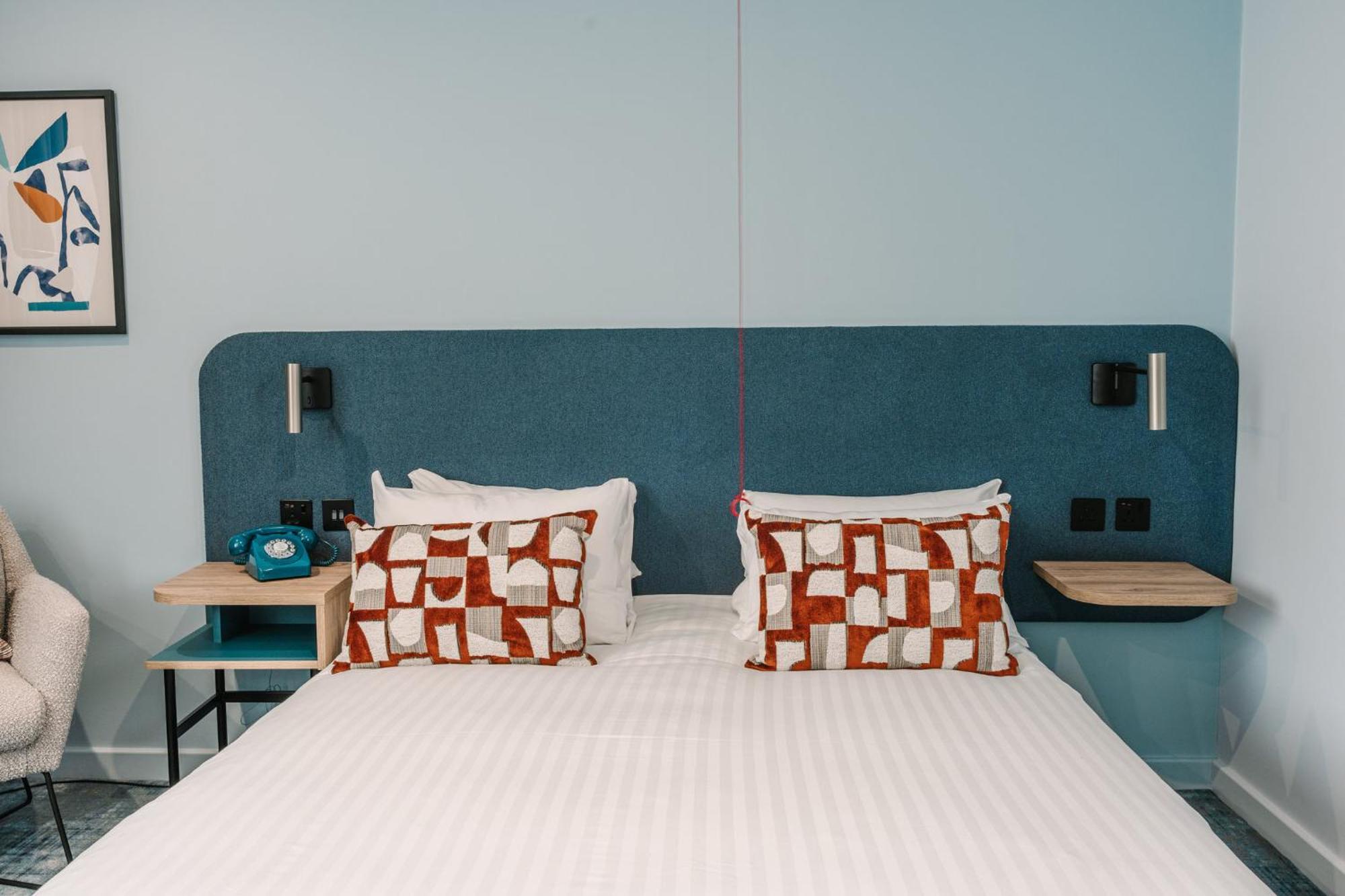Voco Winchester Hotel & Spa By Ihg מראה חיצוני תמונה